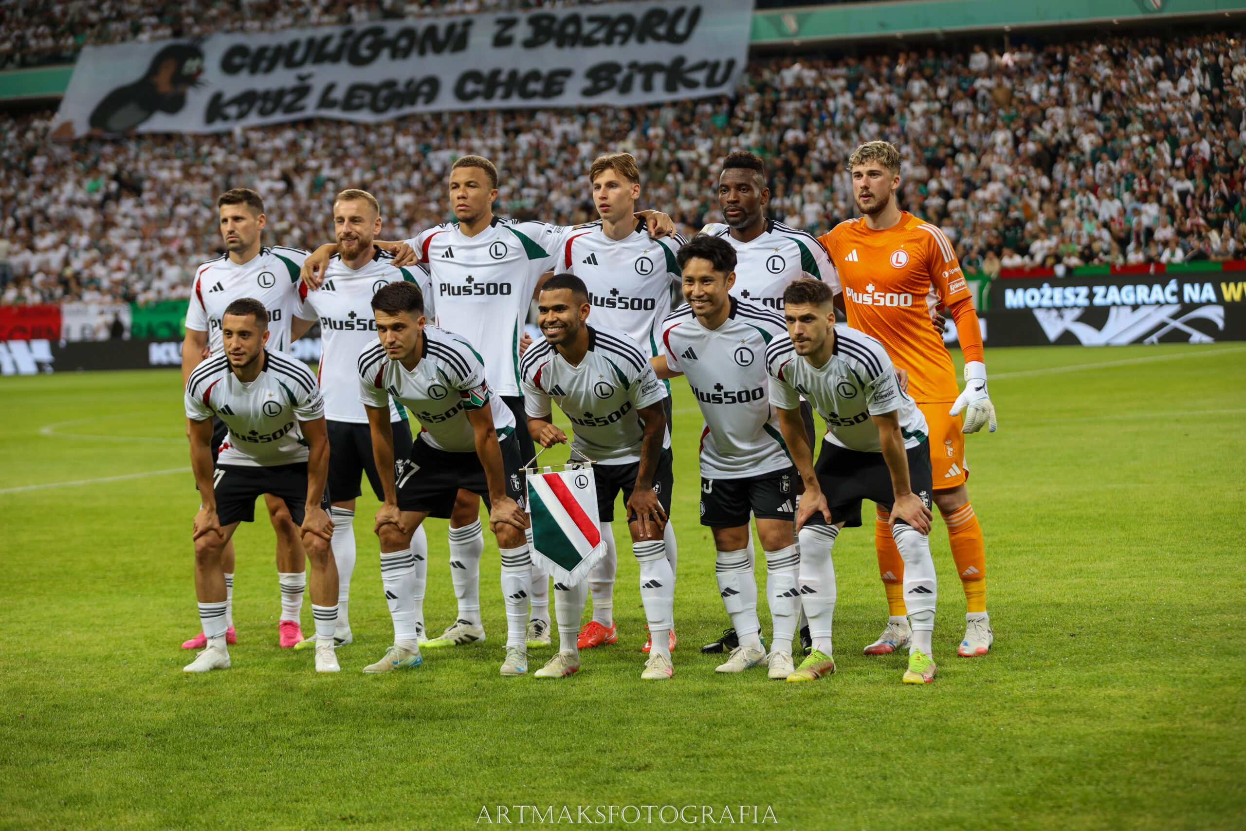 Legia Warszawa 2:1 Baník Ostrava – awans po walce, dwóch anulowanych golach i trafieniu samobójczym w 74. minucie